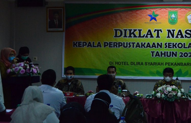 Atpusi Riau Latih 60 Kepala Perpustakaan Sekolah dan Madrasah