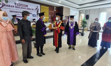 150 Calon Wisudawan Program Pascasarjana UIR Ikut Yudisium