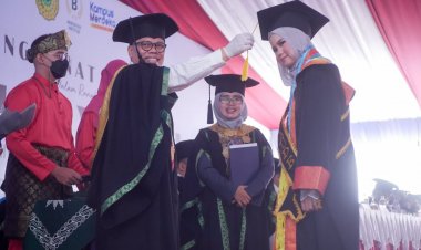 930 Lulusan UMRI Diwisuda, Rektor: Kondisi Pandemi Jadi Tantangan