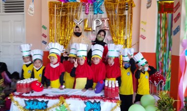 Siswa TK YLPI Marpoyan Diajari Jadi Pedagang dan Pembeli Lewat Program Market Day