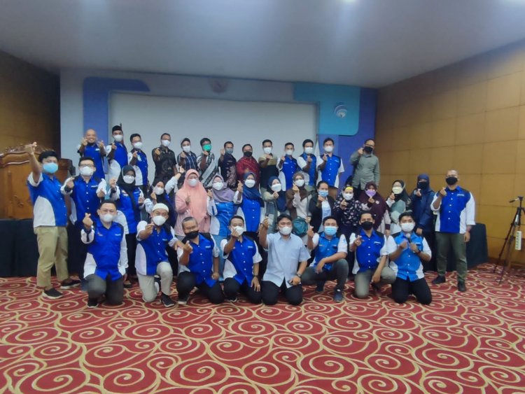 Dua orang Relawan Teknologi informasi komunikasi dari Riau mengikuti Ikuti ToT di Pusdiklat Kominfo RI