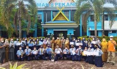 Banyak yang Berprestasi, Begini Cara SMAN 8 Pekanbaru Mendorong Siswanya