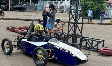 Mobil Formula Elektrik Mahasiswa UNRI Juara di Formula Racing Electric Student Championship