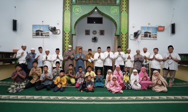 Isi Bulan Ramadhan, UIR Beri Bantuan ke Masjid-masjid Sekitar Kampus
