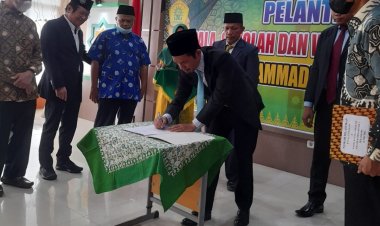 Nasir Dilantik Jadi Kepala Sekolah, Upaya Kembalikan Kejayaan SMA 1 Muhammadiyah Pekanbaru