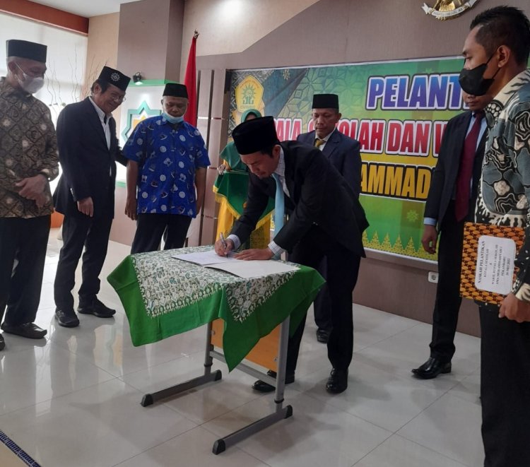 Nasir Dilantik Jadi Kepala Sekolah, Upaya Kembalikan Kejayaan SMA 1 Muhammadiyah Pekanbaru