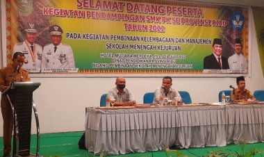 Guru-guru SMK PK di Riau Berhasil Membuat 10 Modul Bahan Ajar