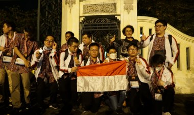 Tim IOI Indonesia Raih 8 Medali, Termasuk Siswa SMAN 8 Pekanbaru