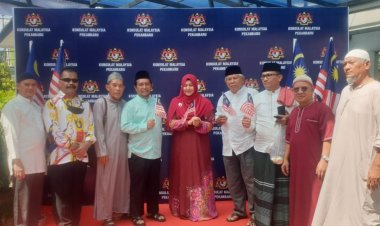 Ucapkan Selamat Hari Kemerdekaan Malaysia, Rektor UMRI Datangi Konsulat