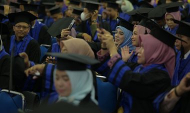 Sebanyak 2.726 Lulusan UNRI Diwisuda, Ini Pesan Rektor
