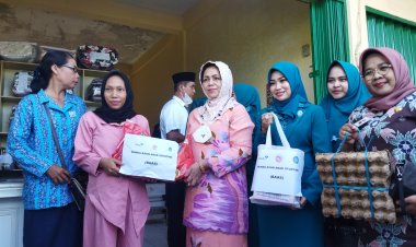 Ika Senang Terima Bantuan dari Ketua PKK Riau
