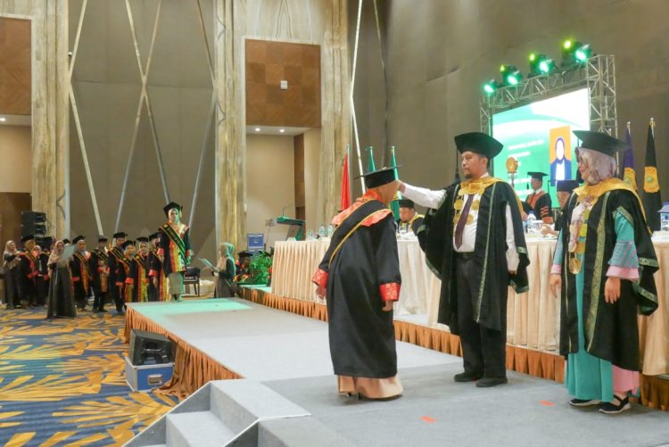 Prosesi Wisuda