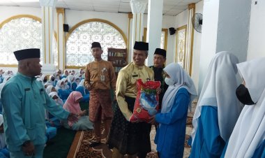Peringati Milad Ke-48, SMAN 8 Pekanbaru Gelar Tabligh Akbar Bahas Bahaya LGBT