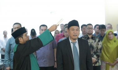 Saiman Pakpahan Jadi Wakil Dekan III FISIP Universitas Riau