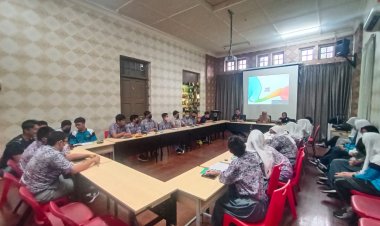 Dukung Siswa Indonesia di Malaysia, UIR Beri Layanan Hukum Hingga Pengetahuan Bisnis