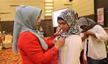 Bantu Sebar Informasi Program BKKBN yang Akurat, Pengurus IPKB Riau Dikukuhkan