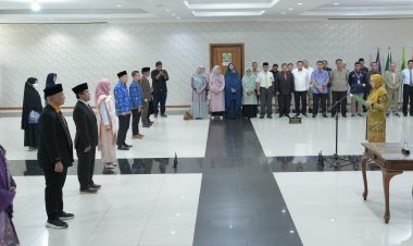 Lantik Dua Dekan dan Sejumlah Pejabat, Rektor UNRI: Ini Energi Baru