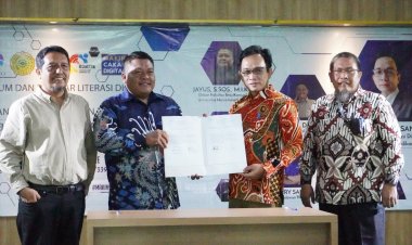 Gandeng Fikom Umri, Dirjen Aptika Kominfo RI Gelar Kuliah Umum dan Seminar Literasi Digital