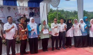 Peringati Harganas Ke-30, BKKBN Gelar Pelayanan KB Sejuta Akseptor di Seluruh Provinsi