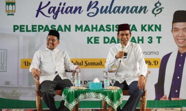 52 Mahasiswa UMRI Dilepas Ustadz Abdul Somad  KKN ke Suku Talang Mamak