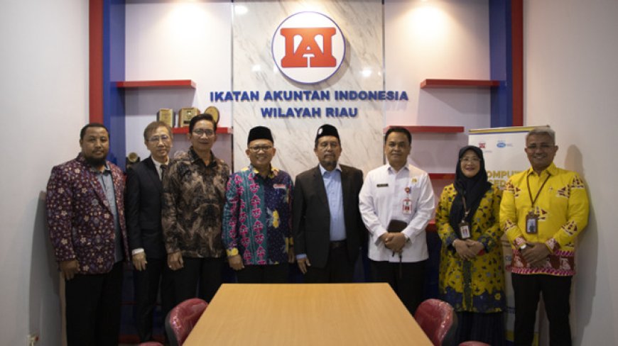 Kantor Ikatan Akuntan Indonesia Wilayah Riau Diresmikan Rektor UMRI