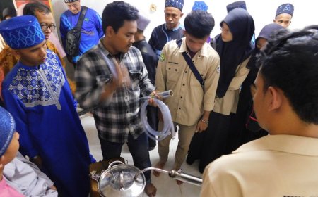 Dosen UNRI Latih Manfaatkan Asap Cair Jadi Pengawet Alami