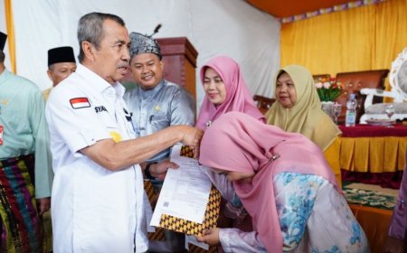 33 Tahun Mengabdi, Sri Wahyuni Gembira Terima SK PPPK Guru dari Gubernur Riau