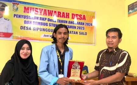 40 Hari Mengabdi, Mahasiswa Kukerta UNRI Dilepas Perangkat Desa Sipungguk