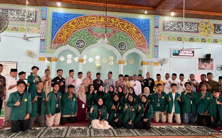 Rektor UMRI Apresiasi Tabligh Akbar yang Digelar Mahasiswa KKN di Desa Talontam