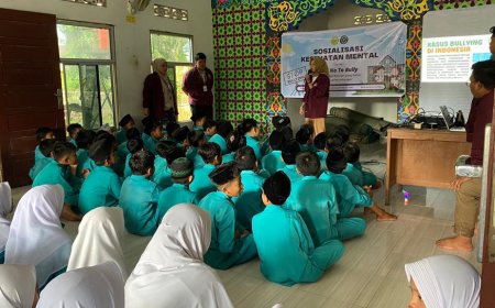 Mahasiswa KKN UMRI Ajak Siswa SD 007 Stop Perundungan