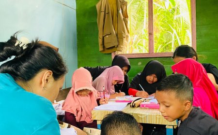 Kelas Petang, Program Literasi Mahasiswa Kukerta UNRI di Desa Lubuk Garam