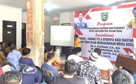 Dosen UIR Ini Jadi Pionir yang Gelar Penyuluhan Hukum di Desa Sinama Nenek