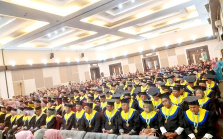 Wisuda Perdana Institut EHMRI, Lulusan Diminta Gunakan Ilmu Sebaik-baiknya