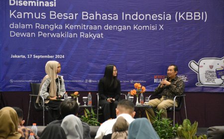 Ini Alasan  Kamus Besar Bahasa Indonesia Perlu Dikembangkan