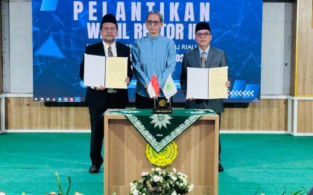 Gantikan Rasyad Zein, Rektor Lantik Dr Baidarus Jadi Wakil Rektor II UMRI