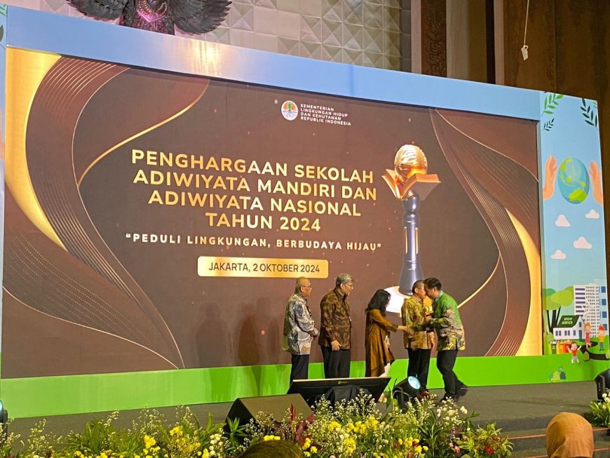 720 Sekolah Terima Penghargaan Adiwiyata dari 4 Kementerian