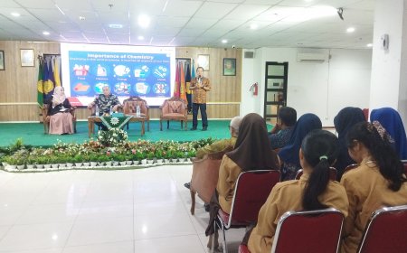 UMRI Gelar Seminar dan Lomba Poster Ilmiah, Dorong Siswa Riau Kuasai Ilmu Pengetahuan