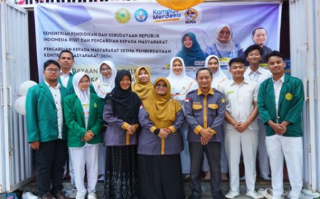 Pengabdian di Kelurahan Delima, Tim Dosen UMRI Sosialisasi Website SISILA pada Kader Lansia