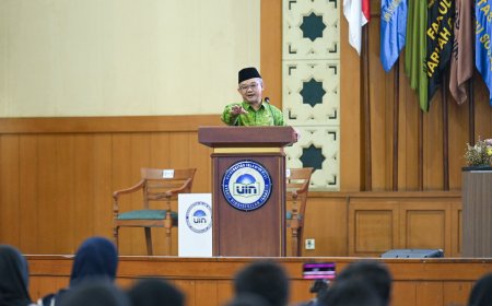 Mendikdasmen: Guru Tetap Menjadi Figur Utama dalam Pembelajaran