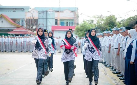 Tak Hanya Perlu Mahir Teknologi, Guru Juga Harus Jadi Teladan Bagi Anak Didik