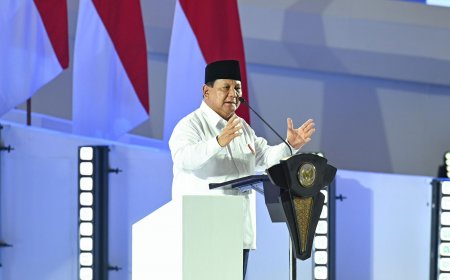 Pidato Berapi-api di Depan Ribuan Guru, Presiden Prabowo Sampaikan Hal Ini
