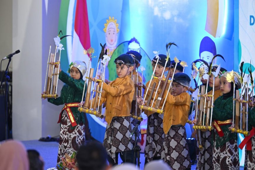 Komunikasi Guru dan Orang tua Penting untuk Atasi Kekerasan di Sekolah