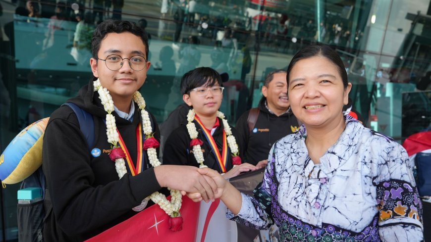 Indonesia Bawa 6 Medali dari Olimpiade Sains di Romania, Siswa SMP Darma Yudha Pekanbaru Raih Medali Perak