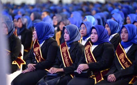 10.000 Orang Lulus dari Pendidikan Profesi Guru Universitas Ahmad Dahlan