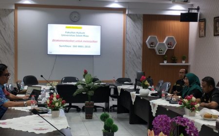 Setelah Audit, Fakultas Hukum UIR Berhasil Pertahankan Sertifikat ISO 9001 : 2015
