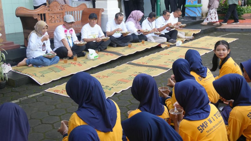 Mendikdasmen Anggap Penting Siswa Kuasai Bahasa Ibu