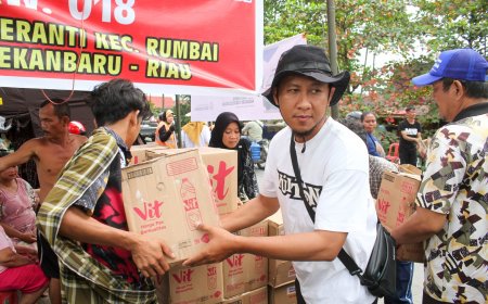 Tiadakan Belanja Baju Lebaran, Komunitas ini Pilih Bantu Korban Banjir Pekanbaru