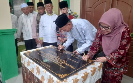 Dibangun dari CSR PT Riau Petroleum, 6 Ruang Kelas di MIR YLPI Riau Diresmikan