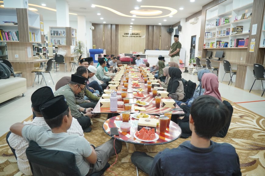 Ramadhan Ceria, Pimpinan dan Staf Umri Buka Puasa dan Salat Berjamaah