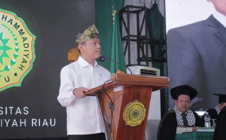 Wamendikdasmen: Lulusan Umri Harus Tangguh, Mandiri, dan Kritis Hadapi Dunia Kerja Berbasis AI